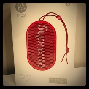 Supreme B&O PLAY by Bang & Olufsen P2 Wi